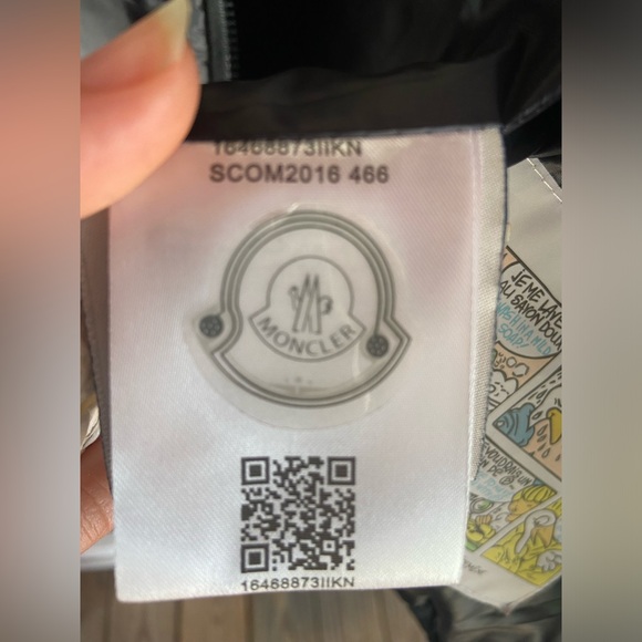 Moncler “GUI” Down Vest - Picture 8 of 12